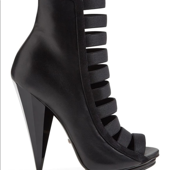 Gucci Strappy Cone Heel Bootie - Picture 2 of 9